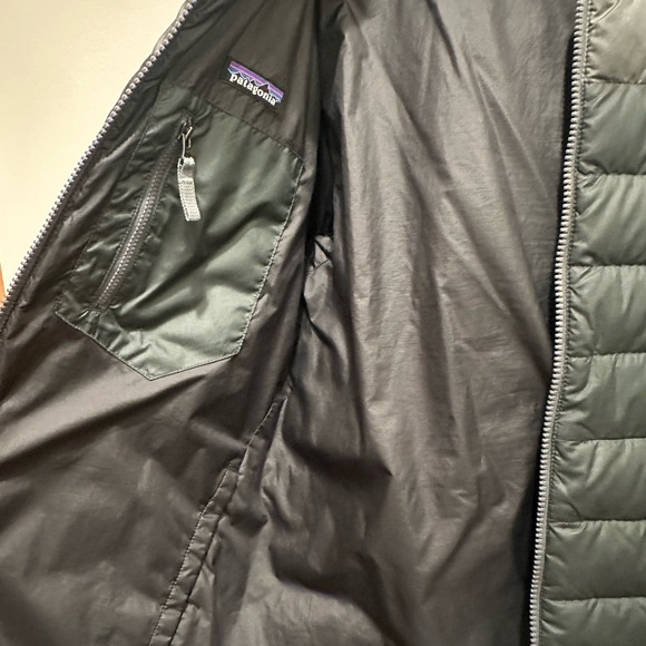 Patagonia Kids Boys Down Puffer Reversible Jacket Coat Gray Black Size L 10 12 - Picture 8 of 11